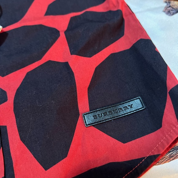 Burberry 6m button down shirt - Picture 2 of 4